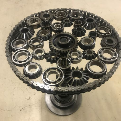 table made out of recycled bearings and motorbike chain
